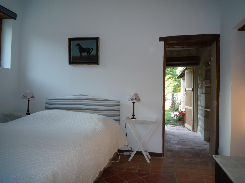 Bed and Breakfast Le Logis Du Peu Girard La Roche-Clermault Pokój zdjęcie